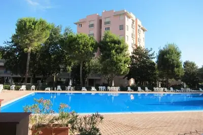 Image de M434 – Marcelli, three-Room Apartment in Residence with Pool