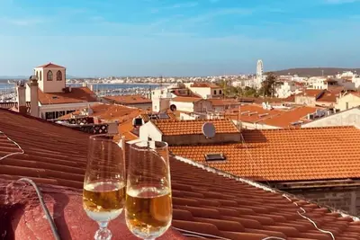 Image de Suite Life • Rooftop Access • Top Location