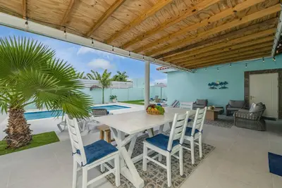 Image de Cozy 3br2a Home in Central Location w/Private Pool