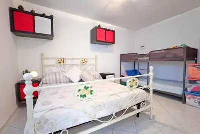 Image de In Silvi, Beautiful beachfront apartment close to all services within walking distance
