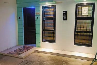 Image de Divine's Cabin: Cozy 2-bedroom townhome in lovely Angeles with Ac, WiFi
