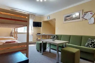 Image de Cozy Mountain Retreat – Just 5 Minutes from the Ski Resort