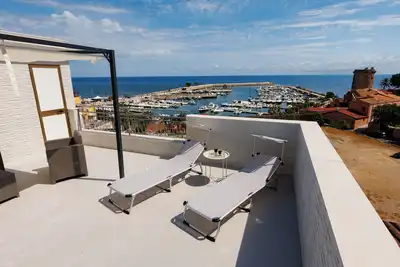 Image de Donna Rosalía Sea View Apartment with terrace/solarium included.