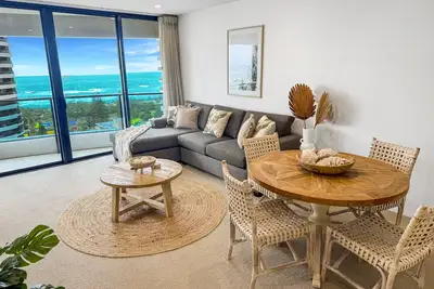 Image de Luxury Oracle Tower 2 Ocean Views 2br Lvl15