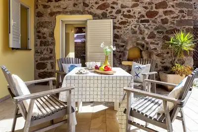 Image de Belle maison de vacances privée pour 6 personnes avec Wifi, Tv et terrasse