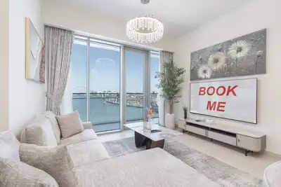 Image de Free housekeeping visits during your stay - StayShort - Waterfront Living with a Spacious Layout Sleeps 5
