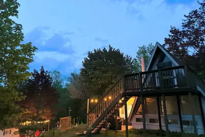 Tiny Treasure / River / Beach / Paddleboard / Bikes / Bbq / Firepit