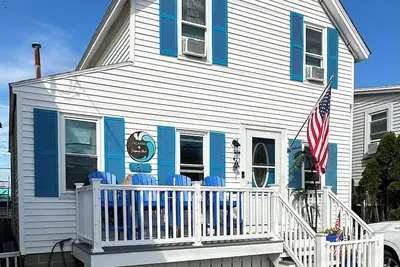 Image de Walking distance to Salisbury Beach, parking for 5 cars, 3-bedroom house, WiFi