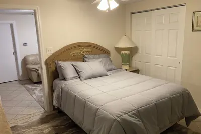 Image de Charming 1-bedroom cottage in delightful Brooksville with Ac, WiFi