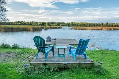 Image de Hidden Haven Cottage: The Perfect Family Getaway for Fun and Relaxation!