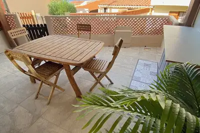 Image de Location dans petite copropriété en bord de mer\nAgosta plage