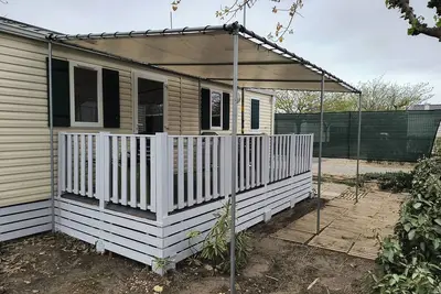 Image de Mobile home dans un camping familial au bord de la mer à Vendres 34 ( Valras)
