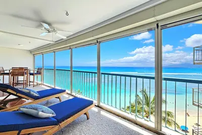 Image de Sans Souci 607-⛱Gold Coast Beautiful Beachfront Villa-Sleeps 6-Monthly Rental