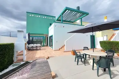 Image de House 3 Bedrooms - Condominium with Pool and Parking, Manta Rota