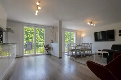 Image de South-facing balcony on the banks of the Moselle