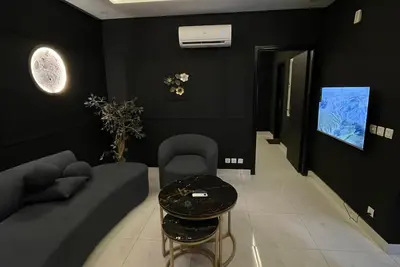 Image de Chic 2-bedroom apartment with Ac, WiFi in awesome Lahore