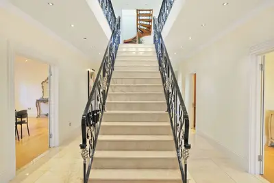 Image de 8br Premium Mansion+ Event Hall & Cinema+Game Room