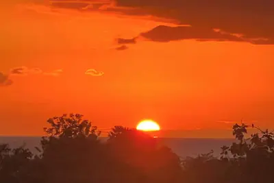 Image de Sunset Log House minutes from Rincon & CaboRojo