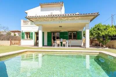 Image de Modern holiday home with pool in the heart of Porreres.