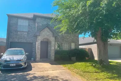 Image de Cozy family home in Pasadena Tx