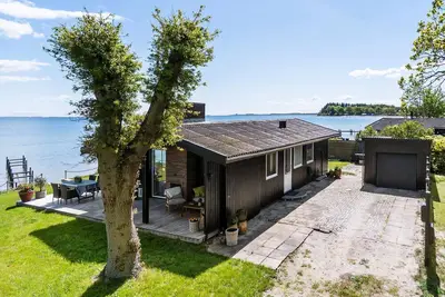 Image de Belle maison de 2 chambres à Haderslev