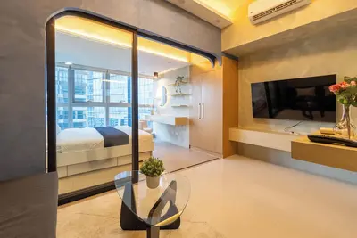 Soothing 1-bedroom condo in lovely Bgc Taguig with Ac, WiFi Free Pool use