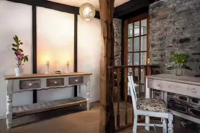 Image de Charming Cottage Apartment-1 minute from Beach