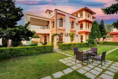 Image de Serene Sands by Ebony Stays – Peaceful Udaipur Retreat with Hill Views