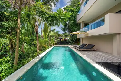 Image de 4br Villa in Canggu with Temple and River Views