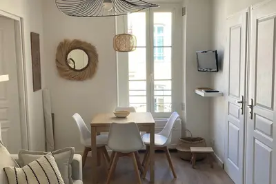Image de Appartement en zone piétonne animée en plein centre ville de Nice