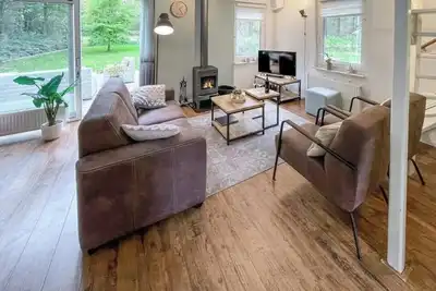 Image de Cozy holiday bungalow with a box bed for the children