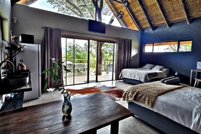 Image de Cozy Luxury Bush Chalet in amazing Nelspruit, Lowveld