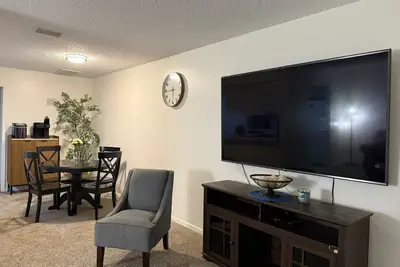 Cozy & Stylish 1-Bedroom Retreat in Sebring, Fl