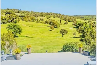 Image de Villa luxe Saint-Tropez Golf Club St tropez Domaine privé et sécurisé piscine