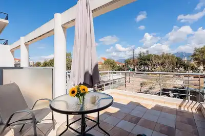 Image de Filiatra Cozy Central Gem with Balcony