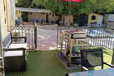 Image de Villa au coeur de la Provence verte