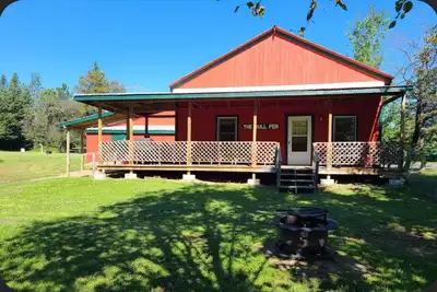 Image de Bull Camp- 3 Bedrooms- Direct Snowmobile and Atv Trail Access!