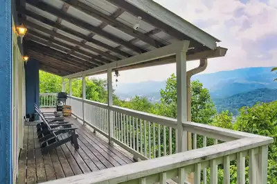 Image de Room at the Top- This View! Pet Friendly Mtn Cabin