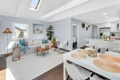 Image de 2 bedroom + den on the Jersey Shore, Lake Como with Ac, WiFi, Bbq and Fire Pit