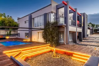 Image de Luxurious Penthouse Getaway in Bellville