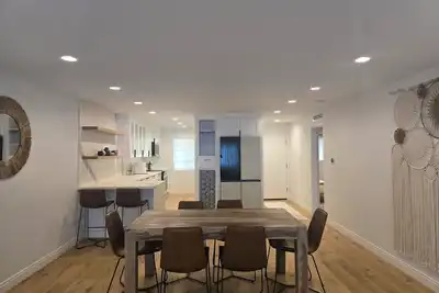 Image de New - Majestic Gateway in Glendale - 2bd - best of La