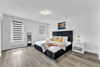 Image de 100% Privacy ~4br, 3. 5 Wr ~Foosball ~Board Games