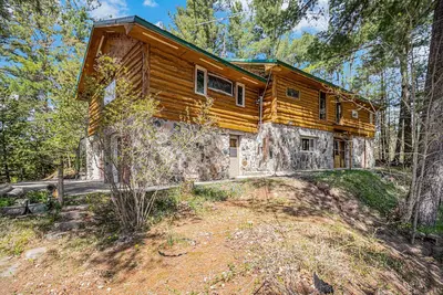 Image de Pine River Lodge - Hiking, Fishing, Bbq, Ac, Wifi on over 40 acres