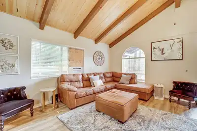 Image de Near Fossil Creek & Trails: Scenic Pine Cabin!