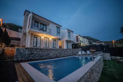 Image de Villa Lotus\nözel havuzlu lüks villa, özel bahçe ve veranda, açık alanda, veranda