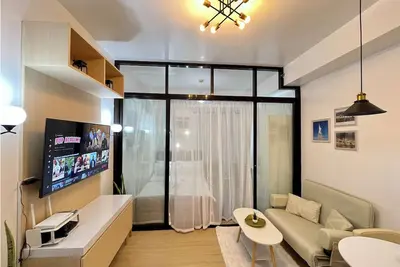 Image de Serendipity Suite Getaway with a Relaxing  Pool View in the Heart of Quezon City