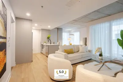 Image de Heritage Hideaway: 2br Old Port |+Free Parking