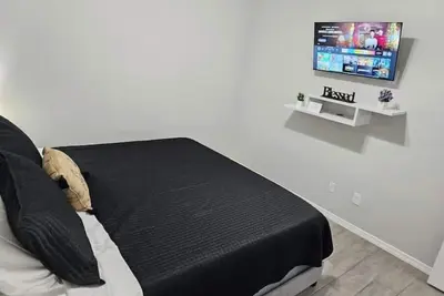 Image de Apt. #3 Nice & New 2bed 2bath