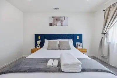 Image de Charming 2br Getaway in the Hills - Brand New!