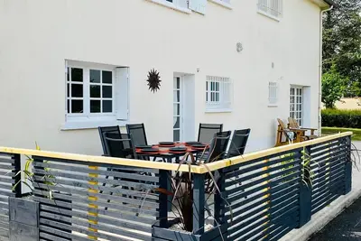 Charming 3-bedroom house with WiFi in Couture-D’argenson